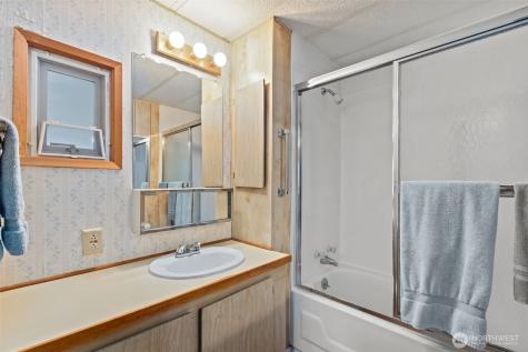 11436 SE 208th Street Kent WA 98031