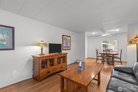 11436 SE 208th Street Kent WA 98031