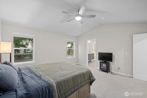 8609 244th Street SW Edmonds WA 98026