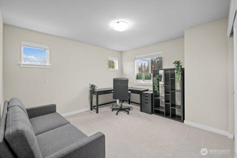 8609 244th Street SW Edmonds WA 98026