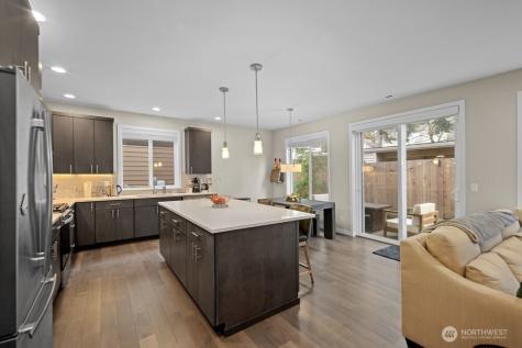 8609 244th Street SW Edmonds WA 98026