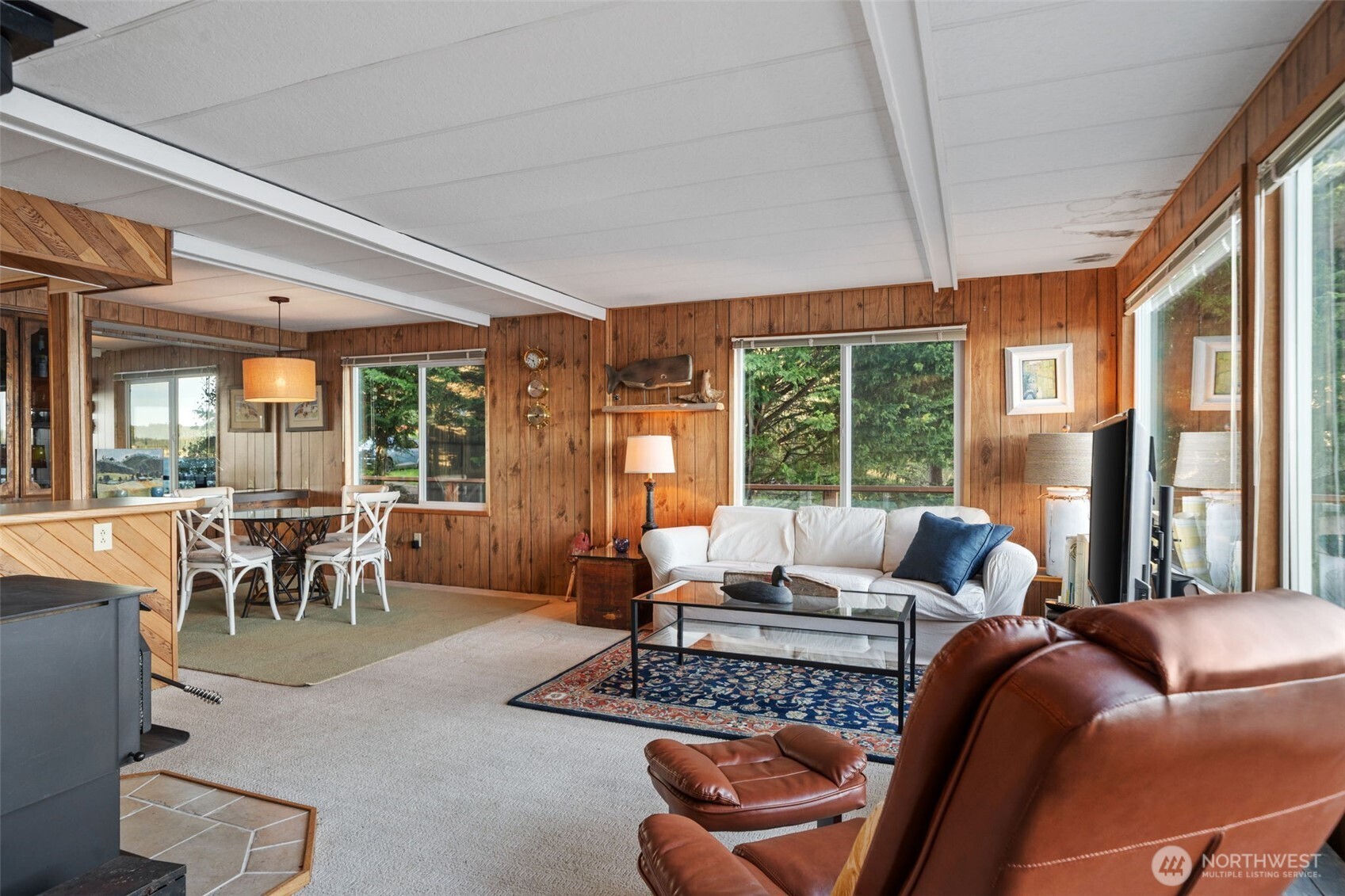 727 E Stretch Island Road S Grapeview WA 98546