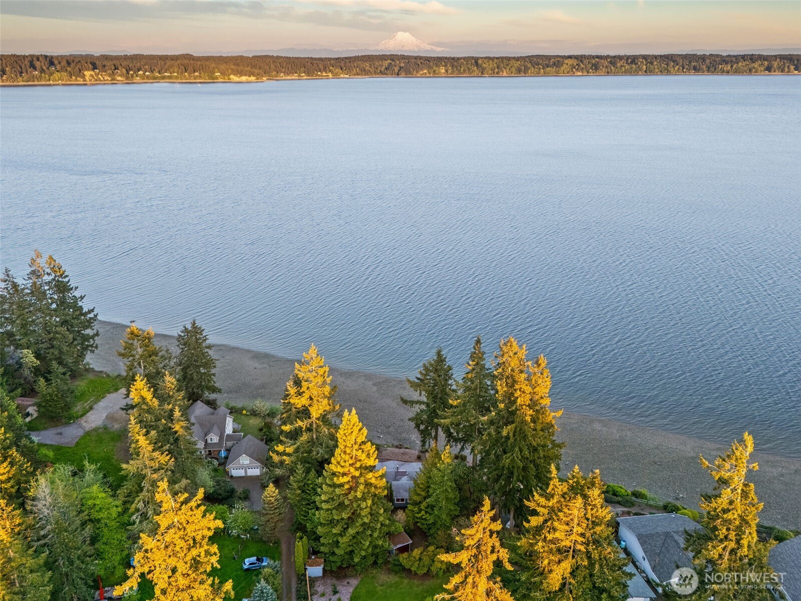 727 E Stretch Island Road S Grapeview WA 98546