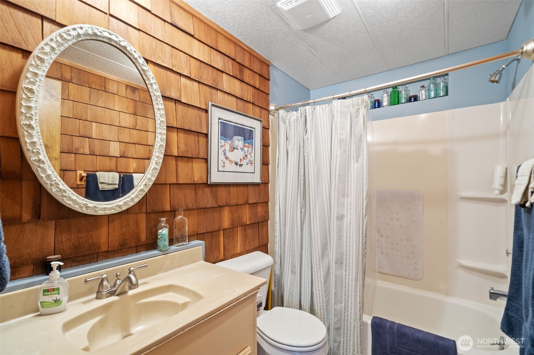 727 E Stretch Island Road S Grapeview WA 98546