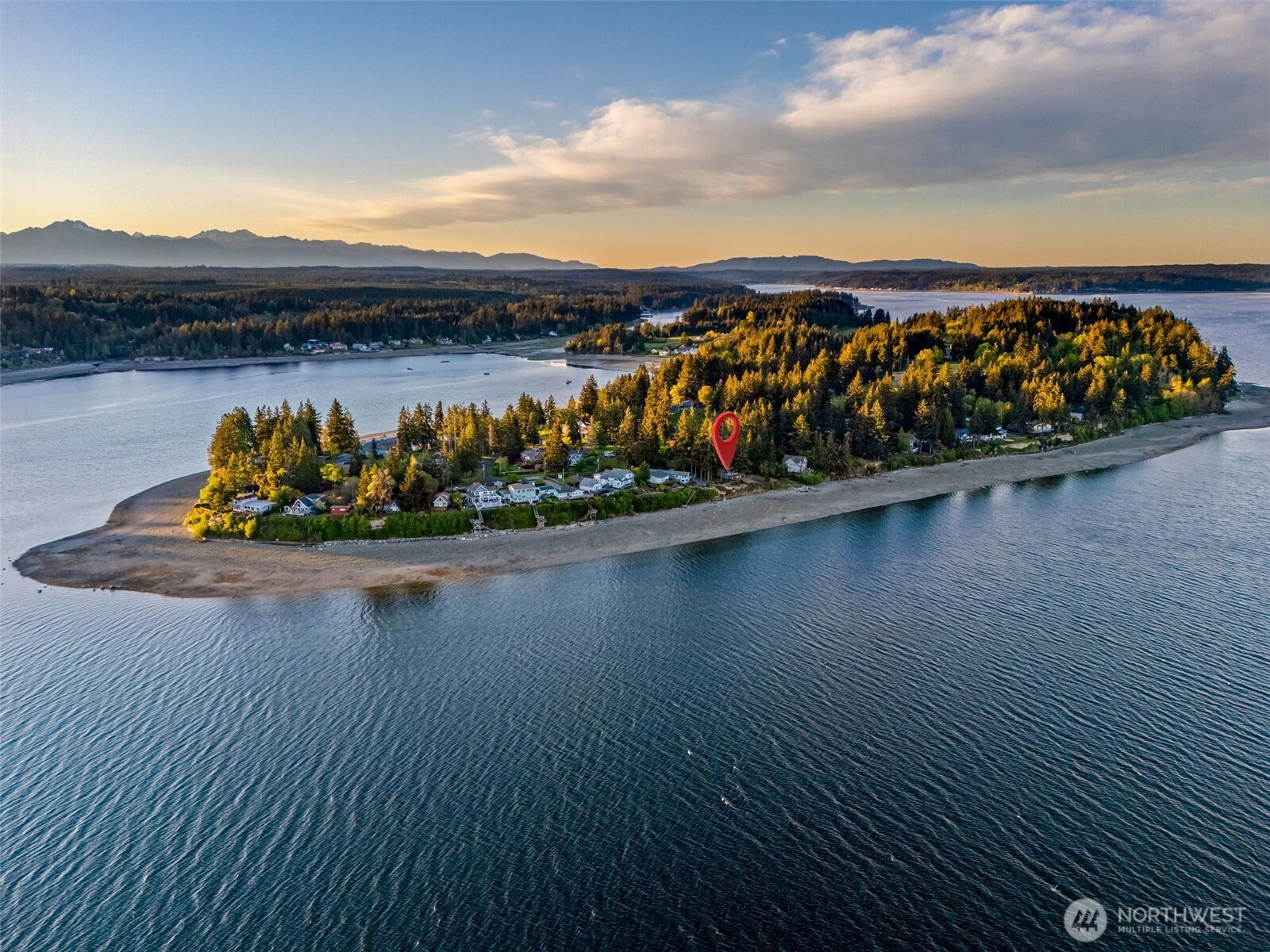 727 E Stretch Island Road S Grapeview WA 98546