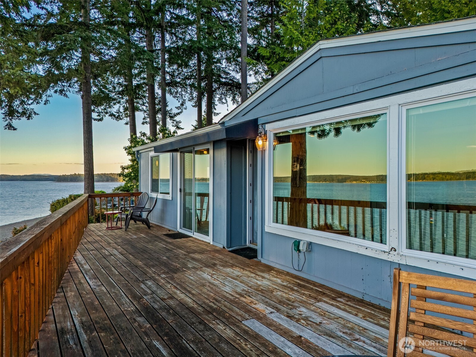727 E Stretch Island Road S Grapeview WA 98546