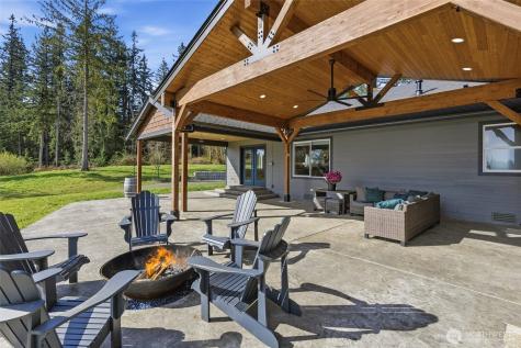 15122 56th Avenue NW Stanwood WA 98292