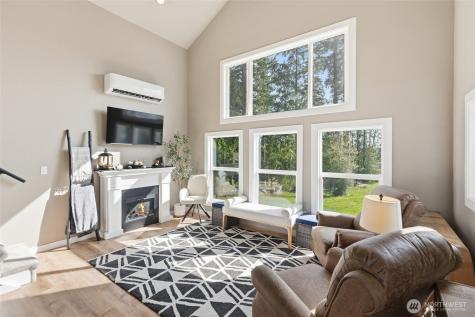 15122 56th Avenue NW Stanwood WA 98292