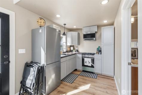 15122 56th Avenue NW Stanwood WA 98292
