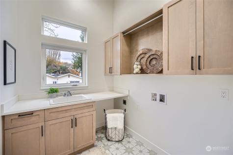 6018 18th Avenue SW Seattle WA 98106
