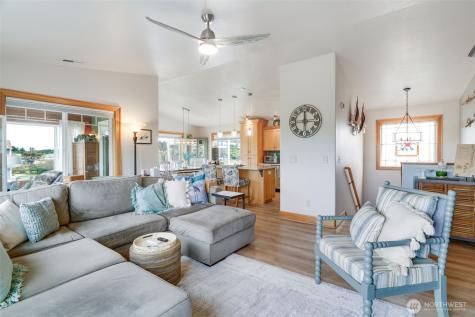 33410 G Street Ocean Park WA 98640