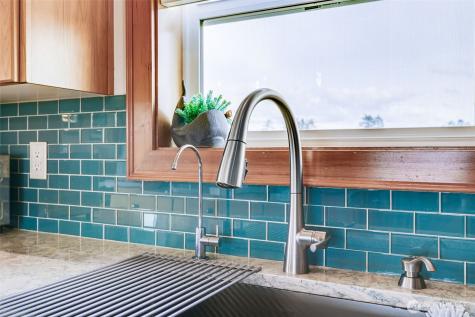 33410 G Street Ocean Park WA 98640