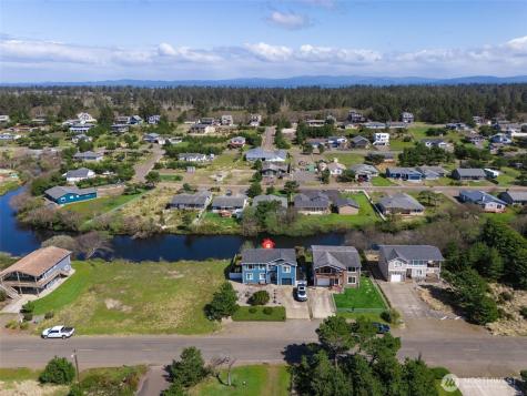 33410 G Street Ocean Park WA 98640