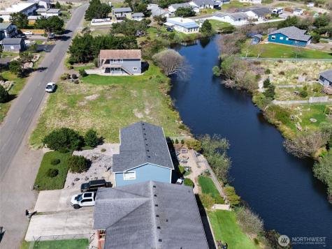 33410 G Street Ocean Park WA 98640