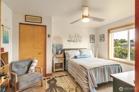 33410 G Street Ocean Park WA 98640