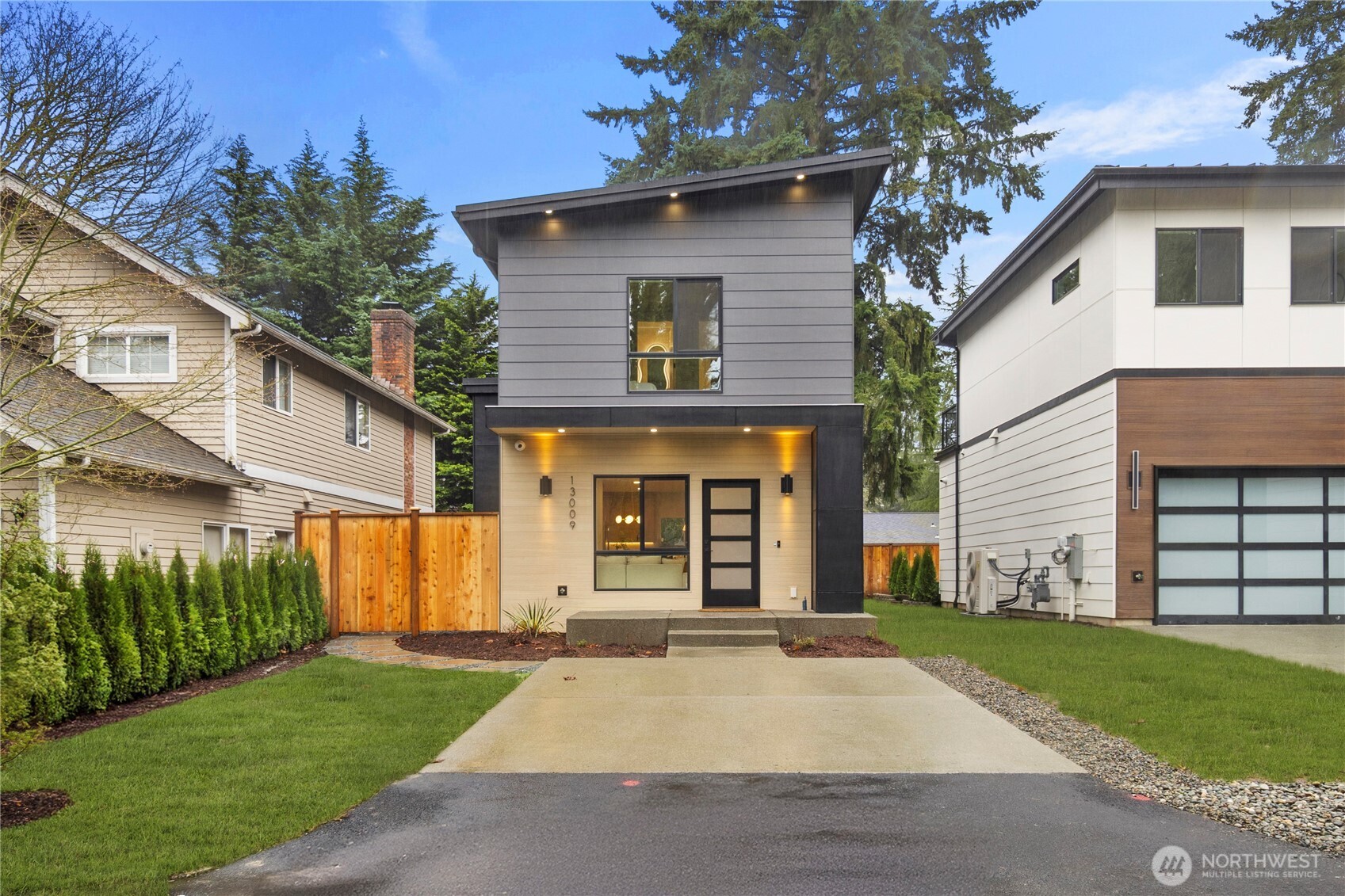 13009 NE 104th Place Kirkland WA 98033
