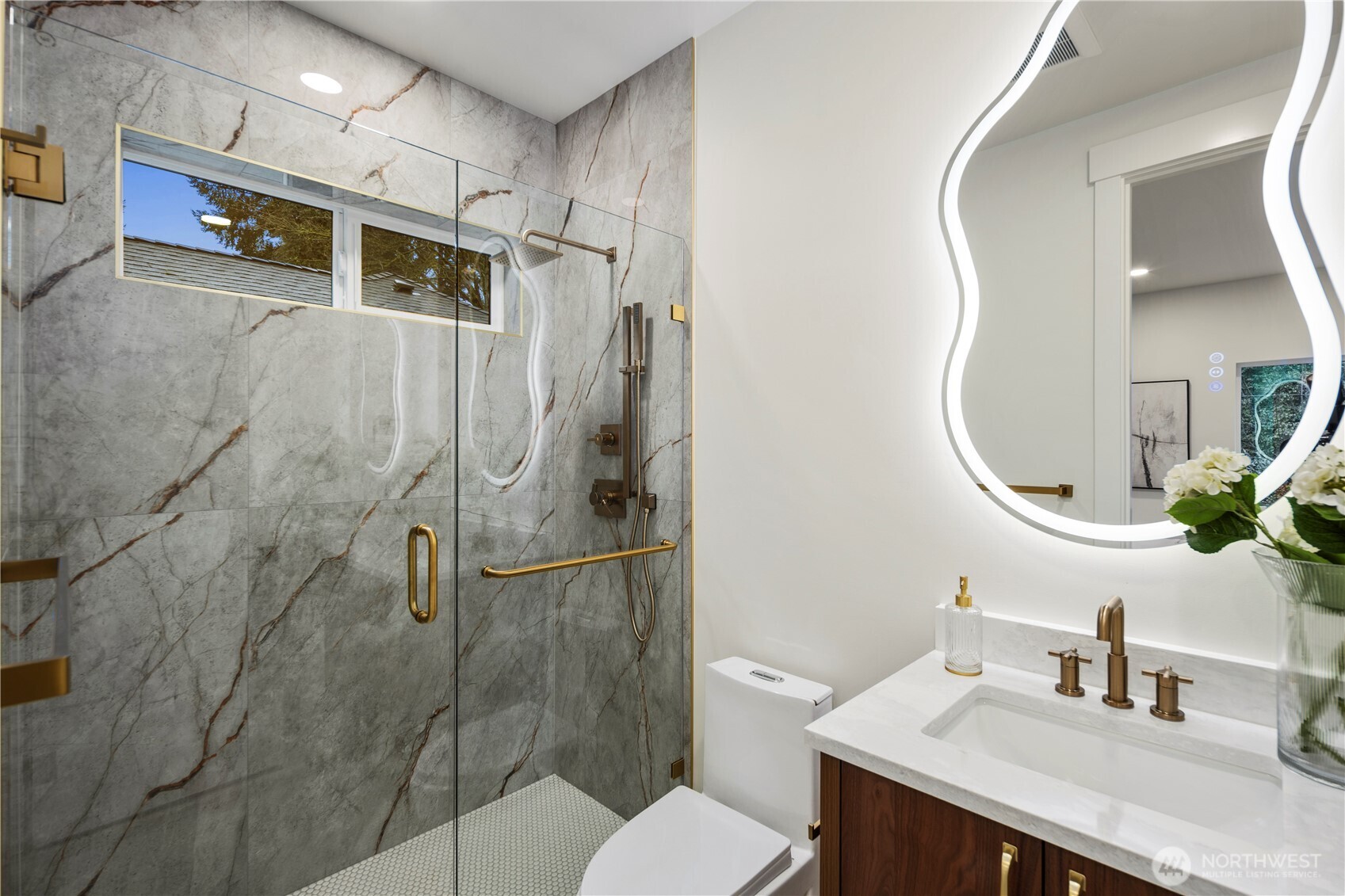 13009 NE 104th Place Kirkland WA 98033