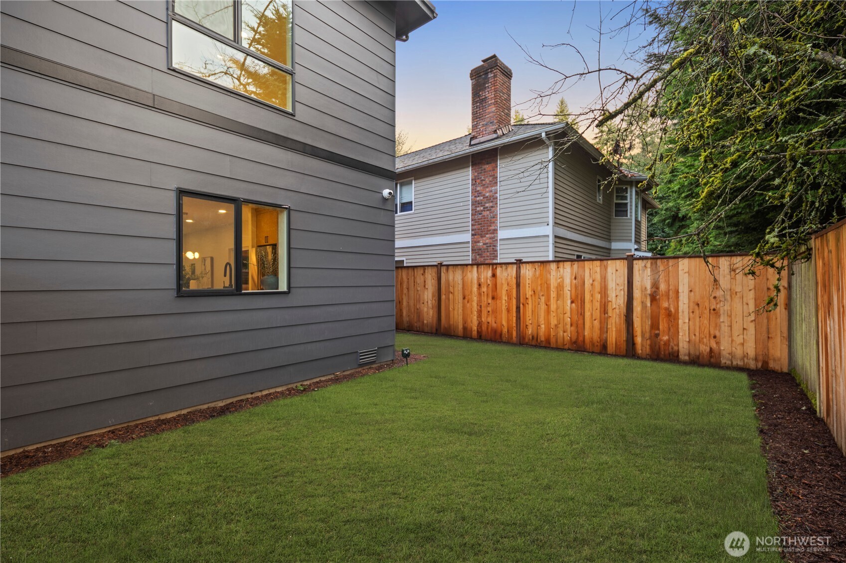 13009 NE 104th Place Kirkland WA 98033