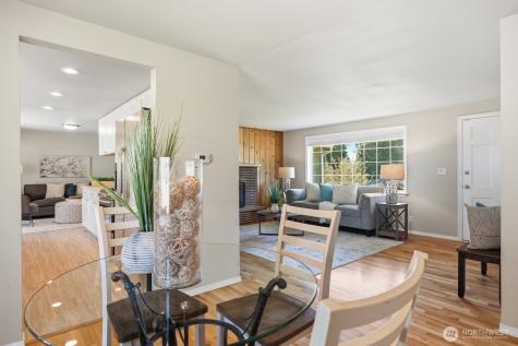 21225 96th Avenue W Edmonds WA 98020