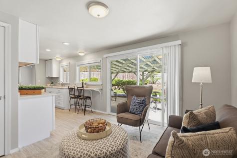 21225 96th Avenue W Edmonds WA 98020