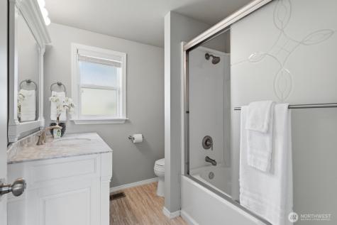 21225 96th Avenue W Edmonds WA 98020