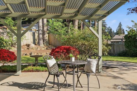 21225 96th Avenue W Edmonds WA 98020