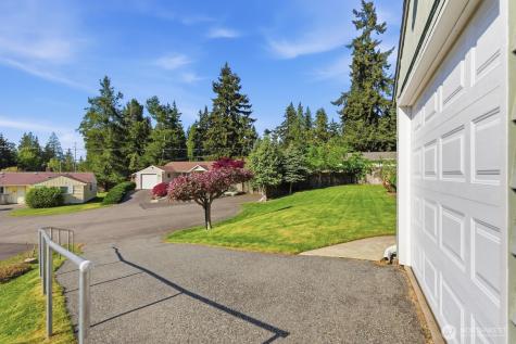 21225 96th Avenue W Edmonds WA 98020