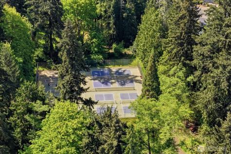 21225 96th Avenue W Edmonds WA 98020
