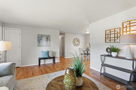 21225 96th Avenue W Edmonds WA 98020