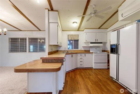 589 Criscola Avenue College Place WA 99324