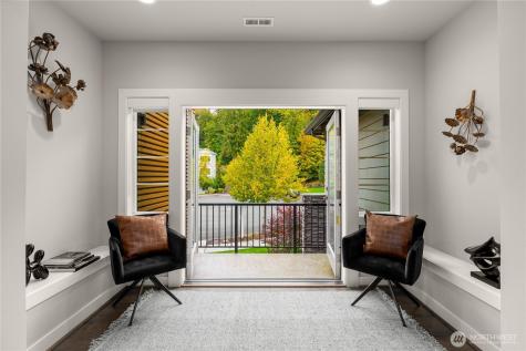 10037 NE 162nd Street Bothell WA 98011