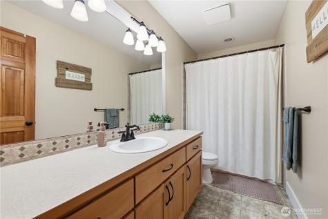 26002 152nd Street E Buckley WA 98321