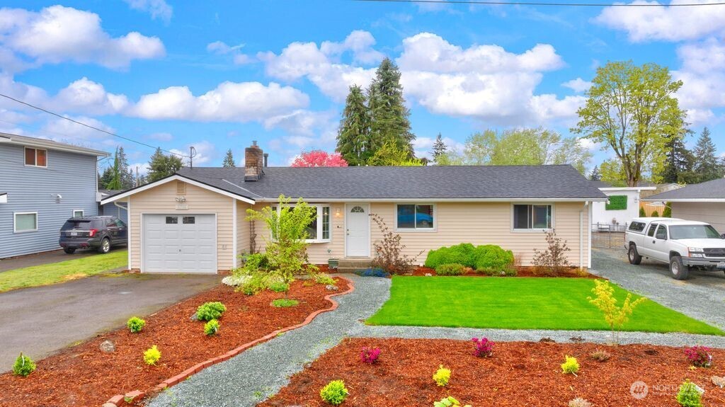 8704 48th Drive NE Marysville WA 98270