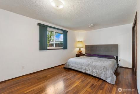 8704 48th Drive NE Marysville WA 98270