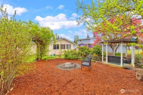 8704 48th Drive NE Marysville WA 98270