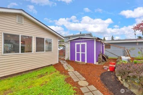 8704 48th Drive NE Marysville WA 98270