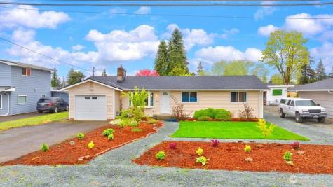 8704 48th Drive NE Marysville WA 98270