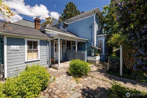 602 N Main Street Coupeville WA 98239