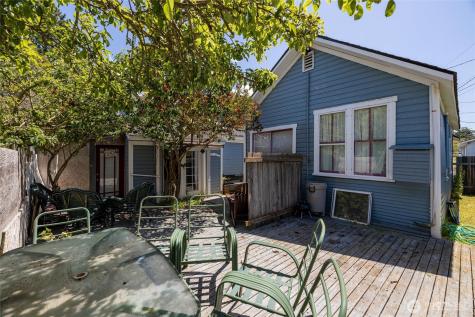 602 N Main Street Coupeville WA 98239