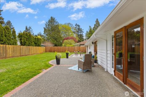 320 NW 202nd Street Shoreline WA 98177