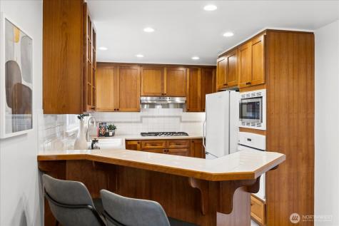 320 NW 202nd Street Shoreline WA 98177