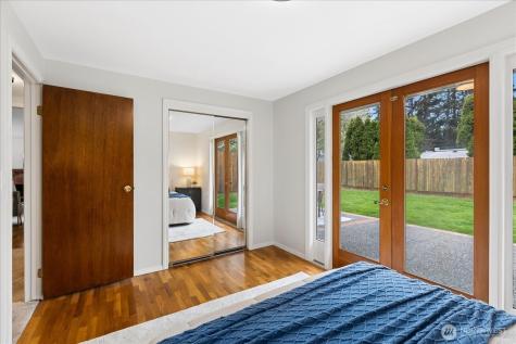 320 NW 202nd Street Shoreline WA 98177