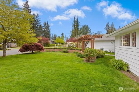 320 NW 202nd Street Shoreline WA 98177