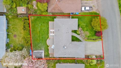 320 NW 202nd Street Shoreline WA 98177