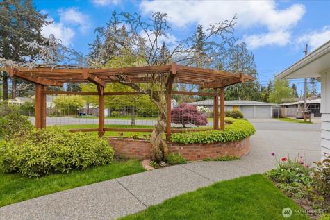 320 NW 202nd Street Shoreline WA 98177
