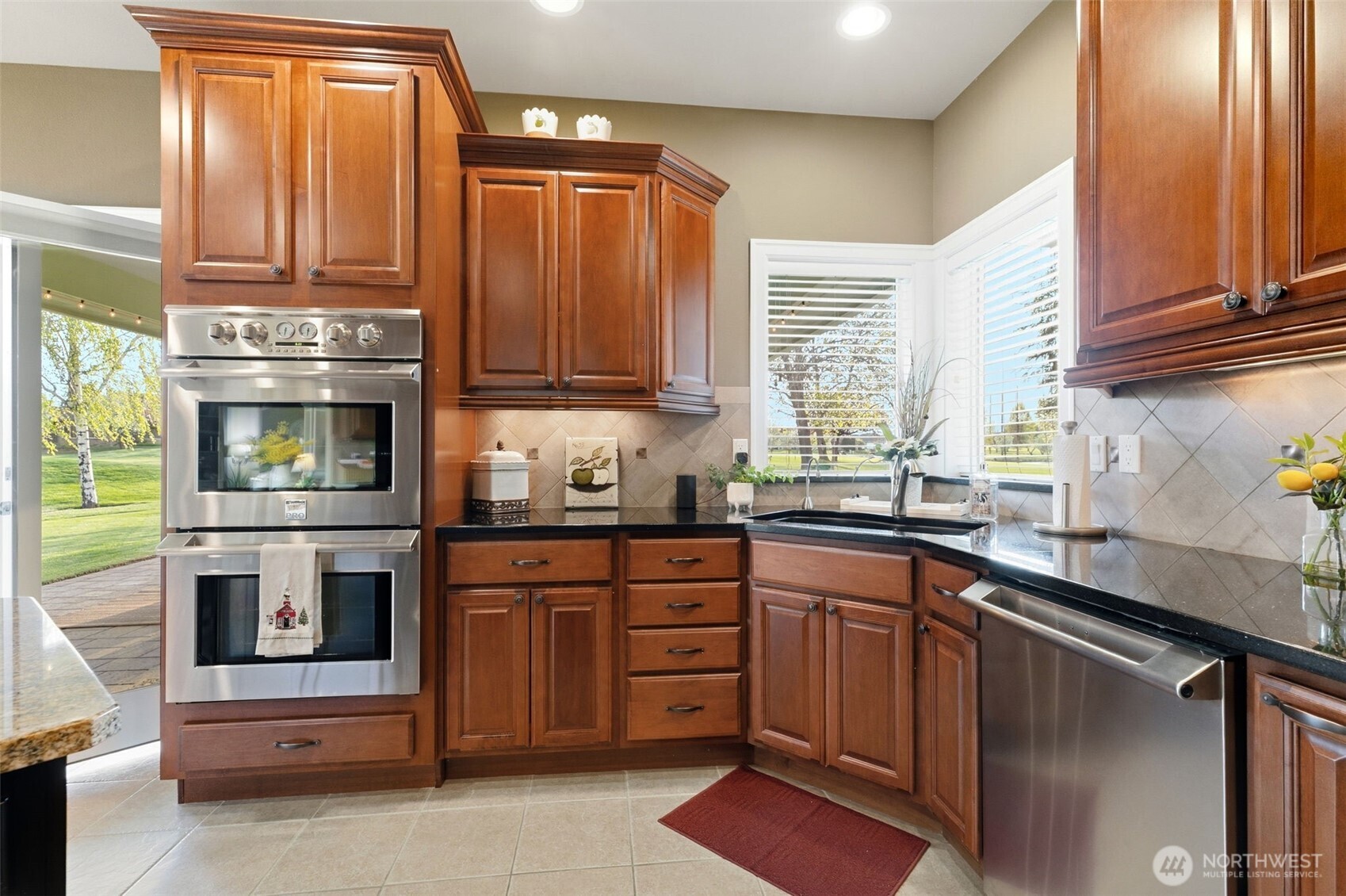 8820 Braeburn Loop Yakima WA 98903