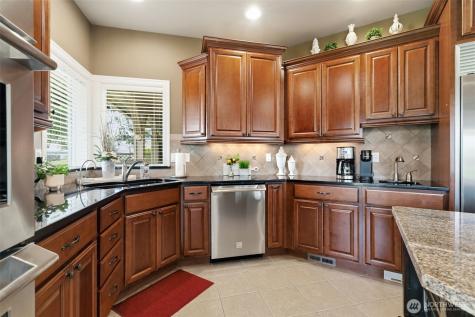 8820 Braeburn Loop Yakima WA 98903