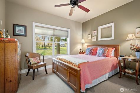 8820 Braeburn Loop Yakima WA 98903