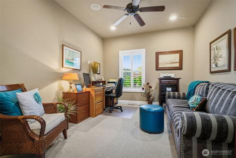 8820 Braeburn Loop Yakima WA 98903