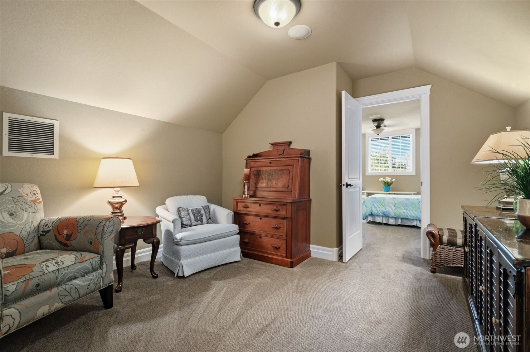 8820 Braeburn Loop Yakima WA 98903